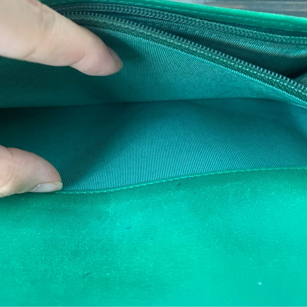 Chanel Green Perforated Quilted Wallet - Picture 10 of 12